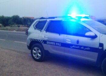 حادث خطير في آيت اعميرة: سائق دراجة نارية يدهس دركيين ويلوذ بالفرار