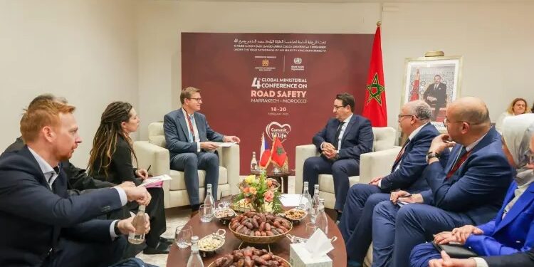 عبد الصمد قيوح يناقش مستقبل النقل والسلامة الطرقية مع شركاء دوليين
