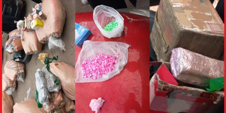 الشرطة تحجز أزيد من طن من المخدرات وكمية كبيرة من الأقراص المهلوسة بالدار البيضاء.