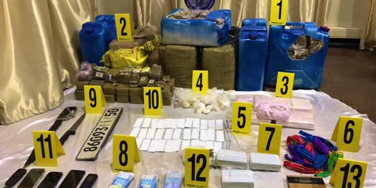 عملية أمنية نوعية بالخميسات تسفر عن توقيف 4 أشخاص وحجز كمية كبيرة من المخدرات