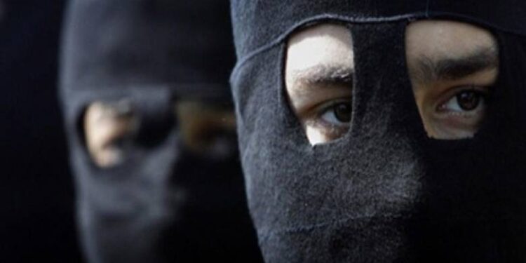 سرقة “هوليودية” تطيح بأحلام حارس أمن خاص في طنجة