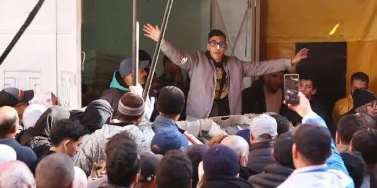 إغلاق محل بائع السردين الشهير بمراكش بسبب مخالفات صحية