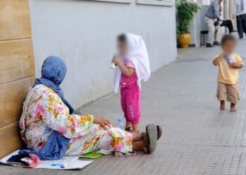 ظاهرة التسول في المناسبات الدينية: بين الاستغلال العاطفي والحاجة إلى حلول جذرية