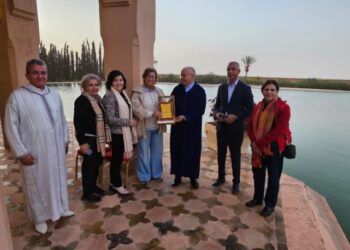 مبادرة إنسانية في رمضان: رئيسة فيدرالية سيدات الأعمال بالمغرب ترسم البسمة على وجوه متضرري زلزال تارودانت