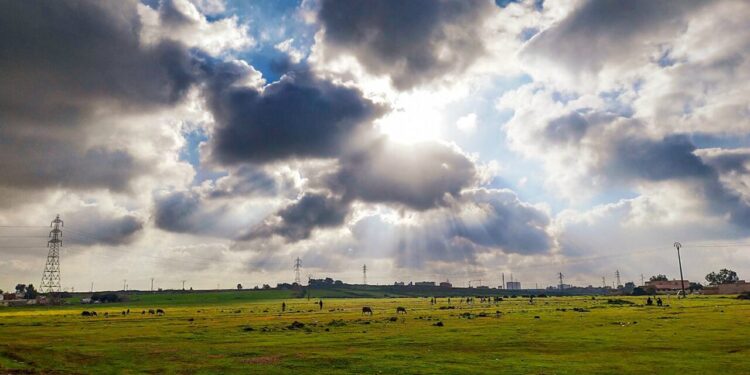 توقعات أحوال الطقس لليوم الاثنين بالمغرب