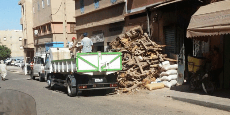 الداخلية تحذر رؤساء الجماعات من استعمال سيارات وآليات الدولة في الحملات الإنتخابية