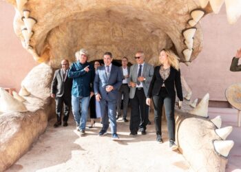 والي جهة سوس ماسة يشرف على افتتاح معرض للصور الفوتوغرافية “أجنحة المغرب: إطلالة على التنوع البيولوجي المغربي”