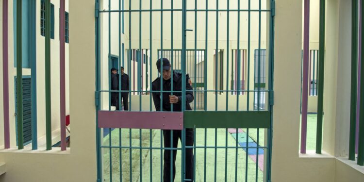 إدانة تلميذ بـ20 سنة حبساً تورط في قتل زميله أمام مؤسسة تعليمية