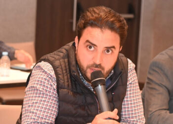 خالد الشناق: الجشع في استيراد الأغنام يثير الجدل.. فماذا عن المحروقات؟