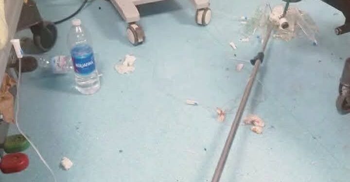 اعتداء وتخريب بمستشفى الحسن الثاني بأكادير والمديرية الجهوية للصحة تتوعد المعتدين