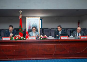 والي جهة سوس ماسة يترأس اجتماع المجلس الإداري للشركة الجهوية متعددة الخدمات: استثمارات ضخمة لمواجهة تحديات التنمية