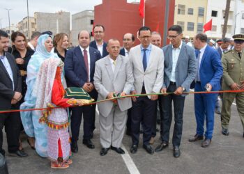 عامل إقليم إنزكان أيت ملول يشرف على إعطاء الانطلاقة الرسمية لتهيئة شارع محمد السادس بأيت ملول