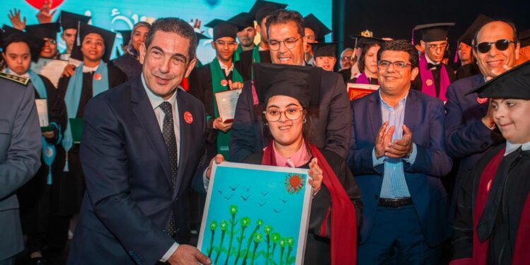 أكادير.. الوالي أمزازي يشرف على حفل تخرج “دفعة الأمل” بالمركز الوطني محمد السادس للمعاقين