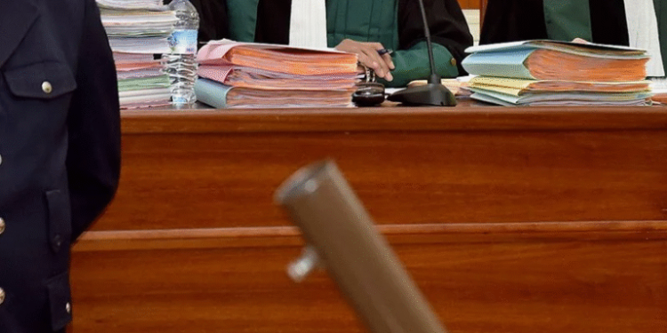 انطلاق محاكمة محامية تقود شبكة لتزوير ملفات حوادث السير