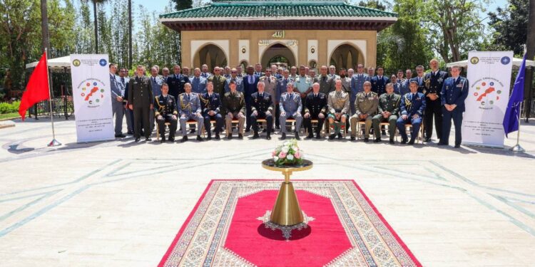 نادي الضباط بالرباط يحتضن ورشة عمل حول التشغيل البيني في العمليات العسكرية ضمن ندوة “REGIONAL ENDEAVOUR 2025”