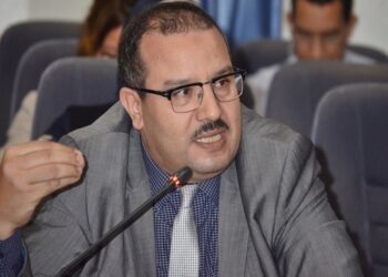 غياب 225 نائبًا يُفجّر الجدل.. تدوينة لبرلماني سابق تثير التساؤلات حول جدوى التمثيل البرلماني