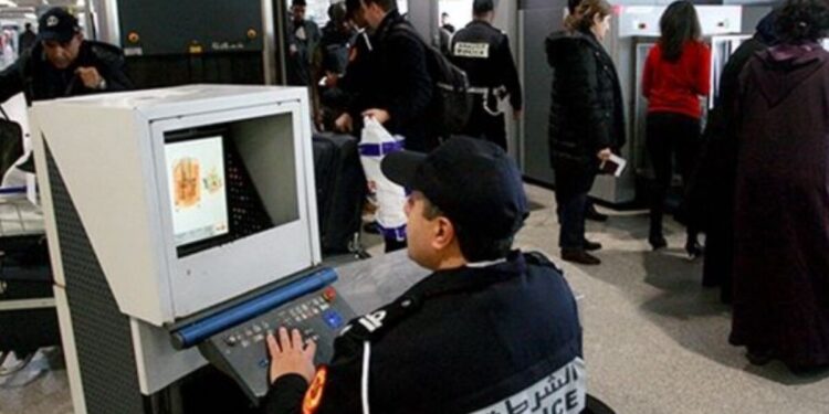 الأبواب المفتوحة للأمن الوطني بالجديدة.. “شرطة الحدود” رافعة لضمان سلاسة وأمن السفر