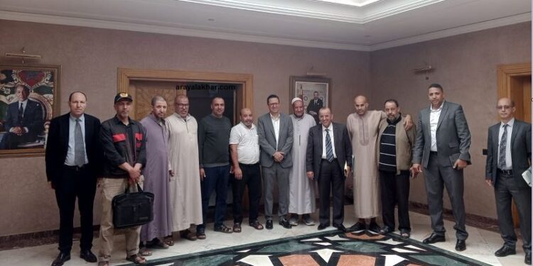 عامل إقليم إنزكان يدخل على خط أزمة الحرفيين بآيت ملول