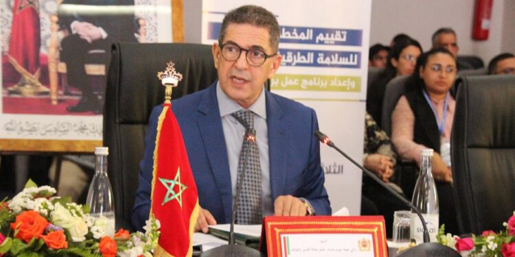 والي جهة سوس ماسة يترأس اجتماع اللجنة الجهوية للسلامة الطرقية ويدعو إلى اعتماد حلول جريئة ومبتكرة للحد من عدد القتلى