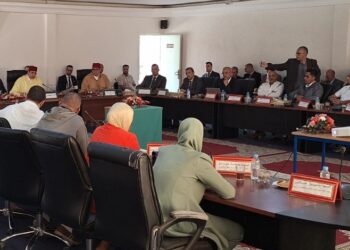 بيوكرى في قلب التنمية: عامل الإقليم يبحث الأوراش الكبرى مع المجلس الجماعي.