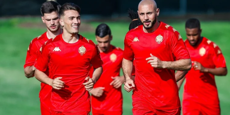 الوداد في مواجهة مانشستر سيتي: بنهاشم يعد بمباراة قتالية في أقوى ملاحم المونديال