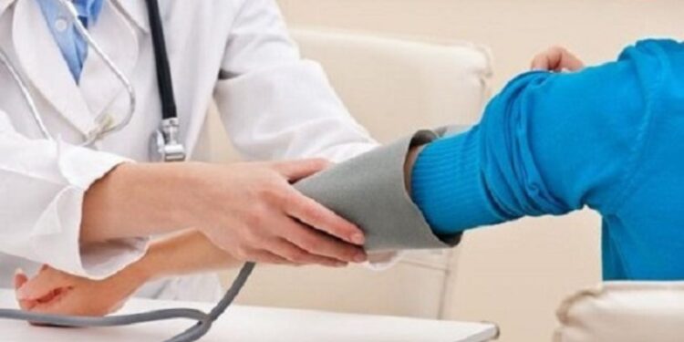 حملة طبية مجانية متعددة التخصصات بإقليمي أولاد داحو وأيت ملول