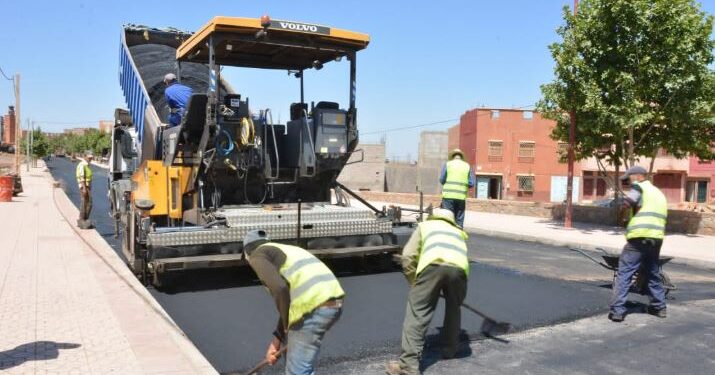 ورش البنية التحتية.. إنعاش انتخابي أم وعي تنموي متأخر؟