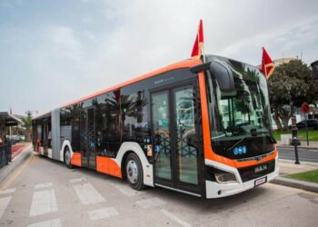 المغرب يطلق برنامجًا ضخمًا للنقل الحضري بالحافلات بقيمة 11 مليار درهم يشمل أكادير و83 مدينة أخرى بحلول 2029