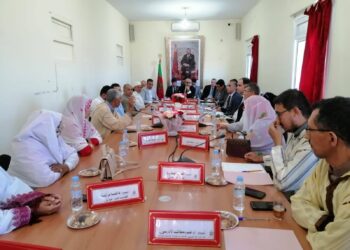 عامل إقليم شتوكة آيت باها يدق ناقوس الخطر بجماعة أوكنز: الهجرة القروية تهدد استقرار المناطق الجبلية