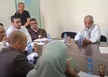 أيت ميلك.. صراع سياسي وقانوني محتدم بين المعارضة والأقلية المسيرة حول شرعية دورة استثنائية واتفاقية نقل مدرسي