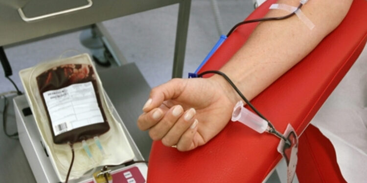 اليوم العالمي للمتبرعين بالدم.. معا لنجعل القلوب تنبض بالحياة