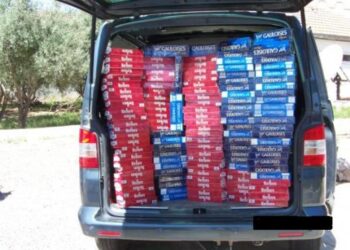 ضبط أموال ضخمة وسجائر مهربة بميناء ألميريا على متن حافلة قادمة من الناظور