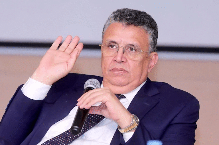 وهبي يتعرض لهجمات منظمة لكنه يواجهها بإصرار على مواصلة الإصلاح