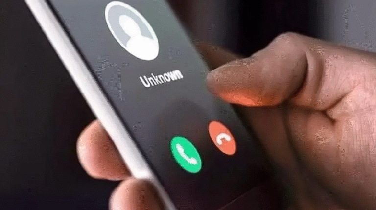 مكالمات احتيالية تستهدف مستفيدي الدعم الاجتماعي وتهدد الفئات الهشة