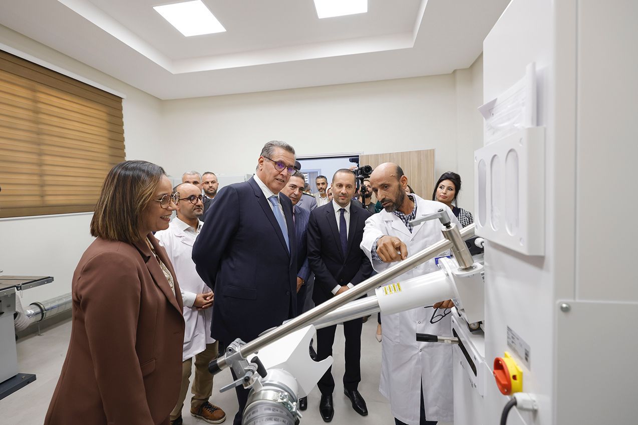 الحكومة تمنح امتيازات غير مسبوقة للأطر الصحية بعد إطلاق المجموعات الترابية