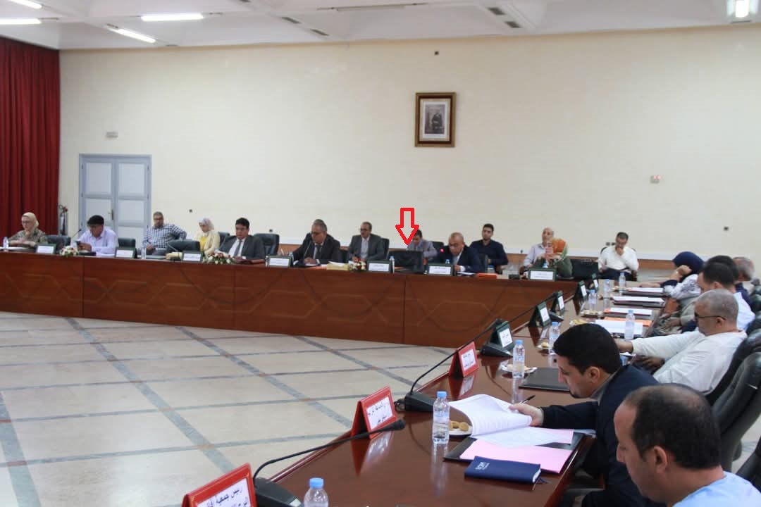 مجلس اشتوكة آيت باها: دورة “مغلوبة على أمرها” وواقع التبعية السياسية