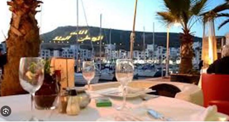 مطاعم سوس ماسة تنفي “الزيادات غير المبررة” وتؤكد التزامها بجودة الخدمات