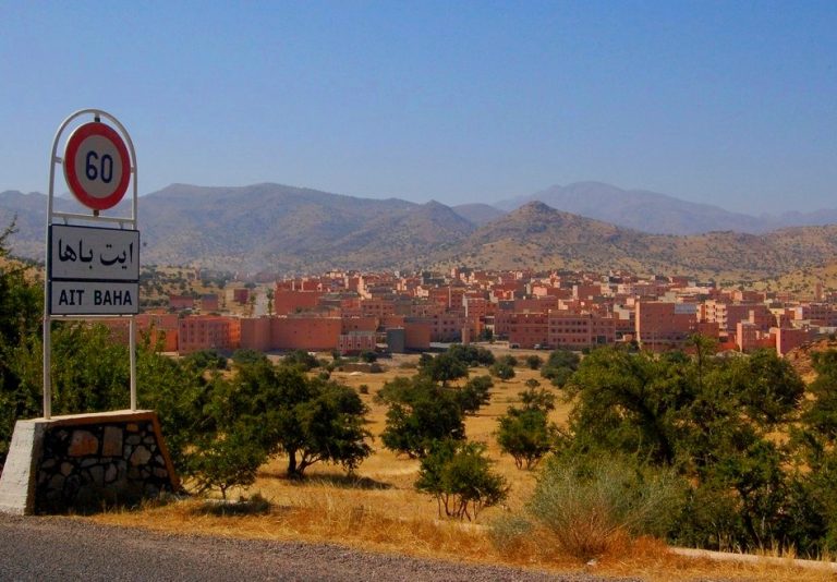 انتخابات اشتوكة آيت باها بين الاتهامات المتجددة وواقع الاستغلال السياسي