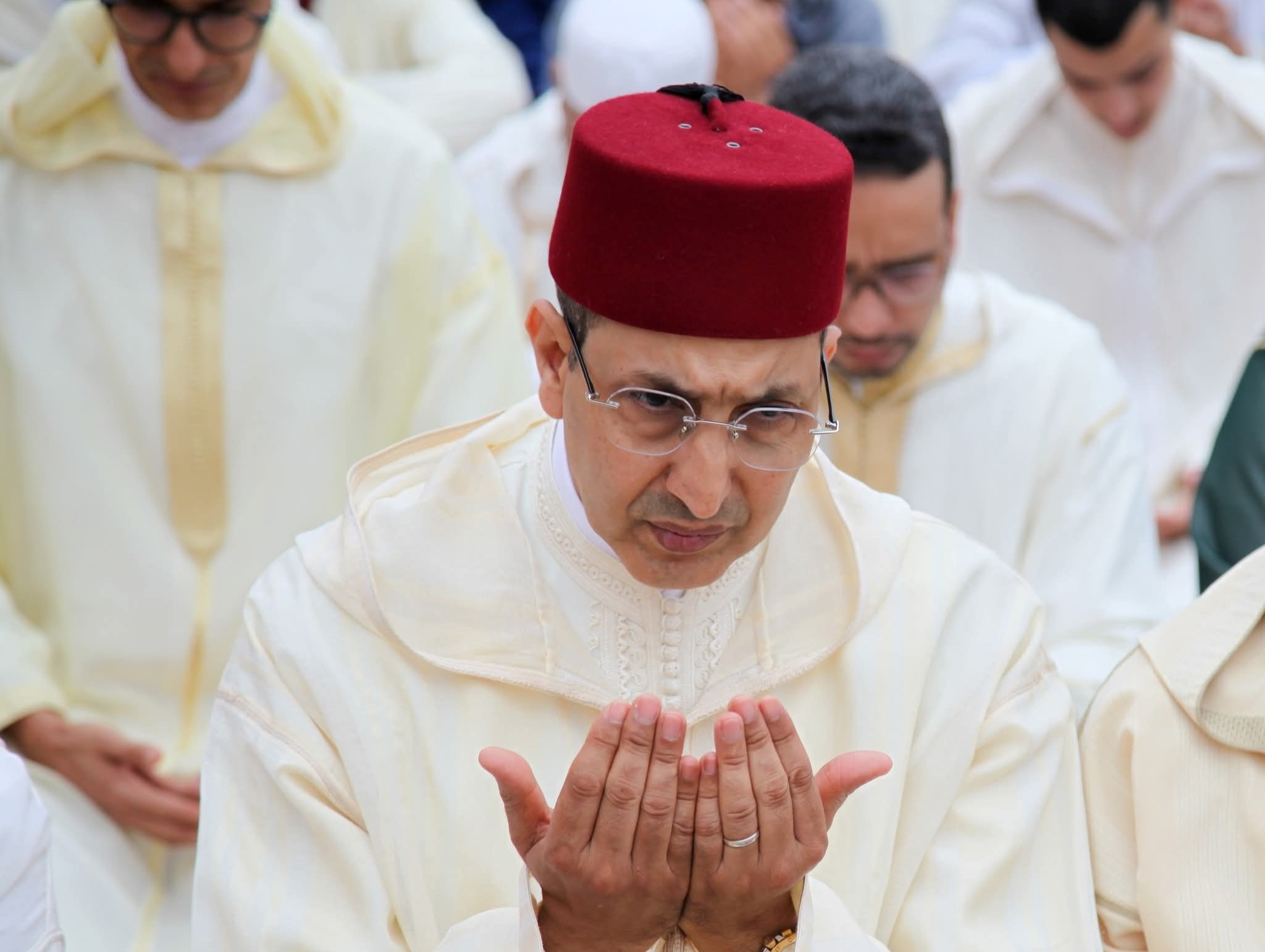 العامل الصبتي يتقاسم أحزان عائلة الحاج حسن كرم: مبادرة إنسانية تلامس القلوب