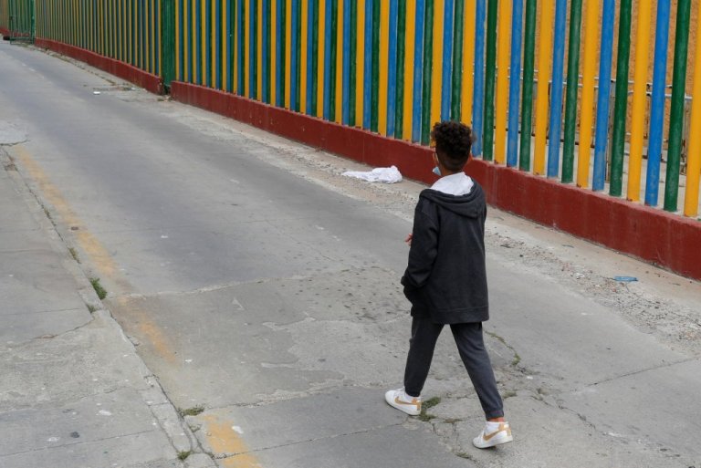 اليمين المتطرف يستغل مأساة القاصرين المغاربة لتأجيج النقاش السياسي في مدريد