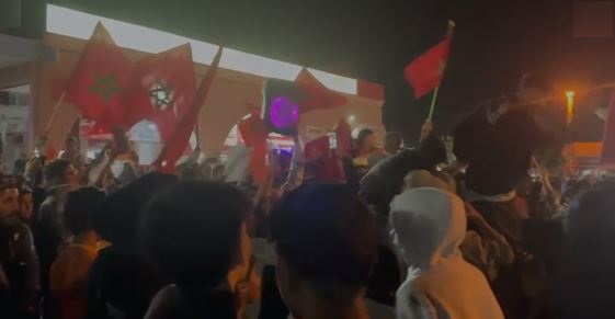 رفع النشيد الوطني في ساحة بيوكرى… من مسرح للتخريب إلى رمز للوحدة الوطنية”فيديو”