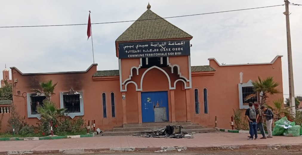 جماعة سيدي بيبي تستأنف خدماتها بمقر مؤقت.. خطوة استباقية لضمان استمرارية المرفق العمومي