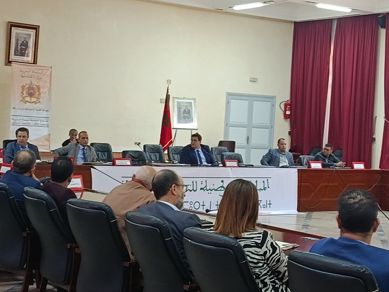 اشتوكة ايت باها:اللجنة الاقليمية للتنمية البشرية تصادق على مجموعة من المشاريع المدرة للدخل لفائدة الشباب.