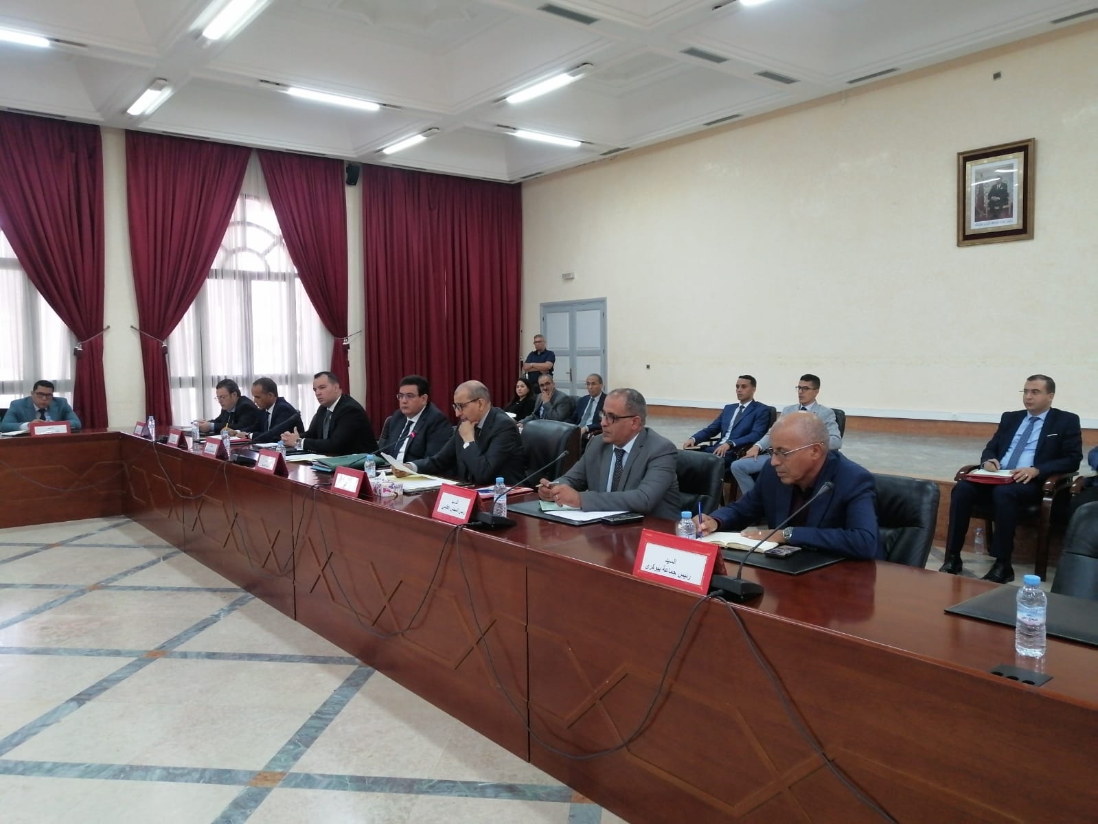 عامل الاقليم يتراس اجتماعا حول التدابير المتخذة لإحداث مجموعات الجماعات لحفظ الصحة بإقليم اشتوكة أيت باها.