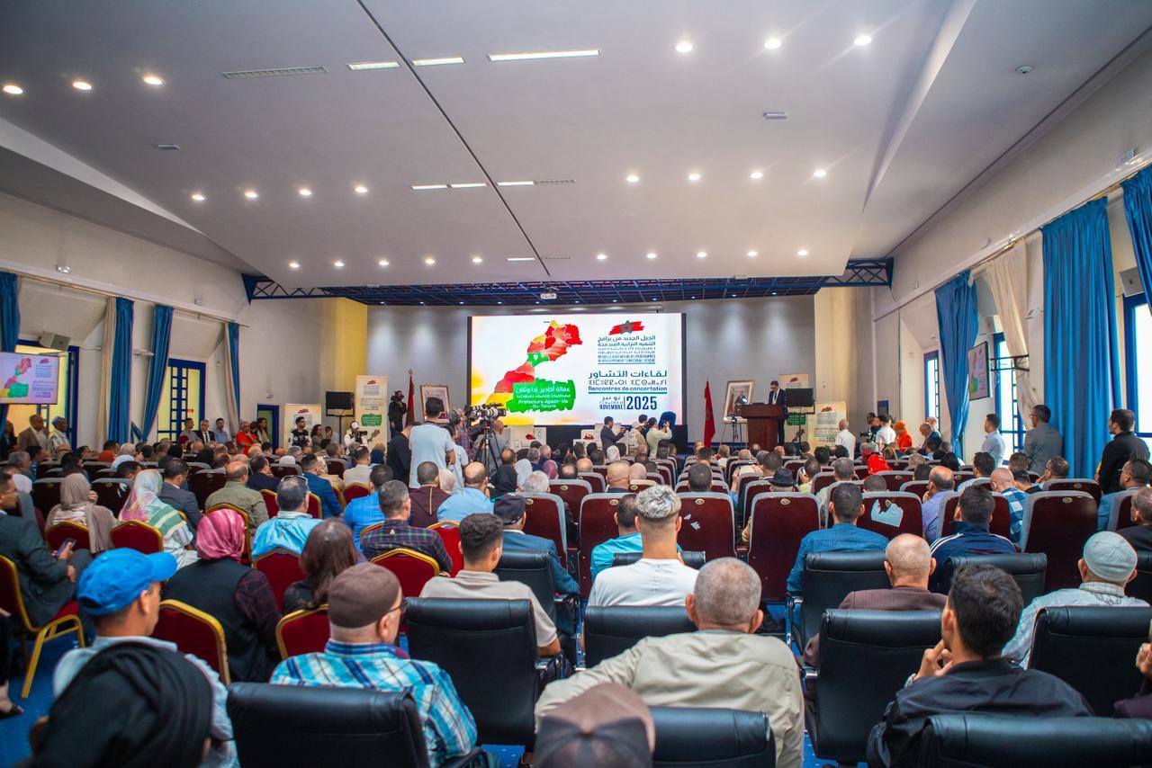 أمزازي يقود لقاءً جمع 550 مشاركاً لبحث مشاريع تنموية في أكادير إداوتنان
