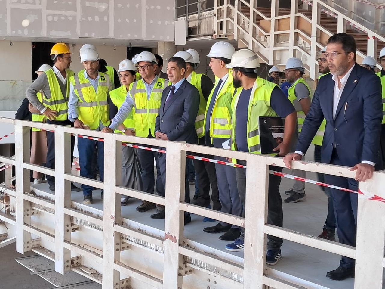 والي جهة سوس ماسة يقف على مدى تقدم الأشغال بالمسرح الكبير بأكادير