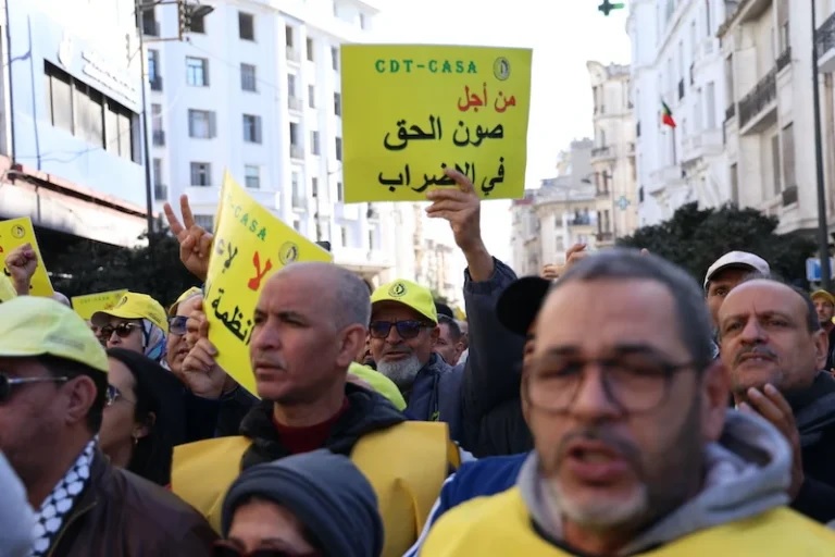 بعد دخول قانون الإضراب حيز التنفيذ.. تنسيقيات فئوية تتحول إلى نقابات