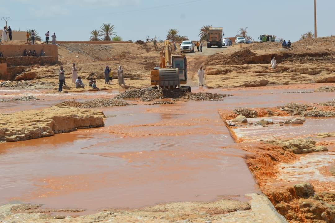 حرصا على سلامة التلاميذ والأطر.. تعليق الدراسة بكلميم بسبب سوء الأحوال الجوية