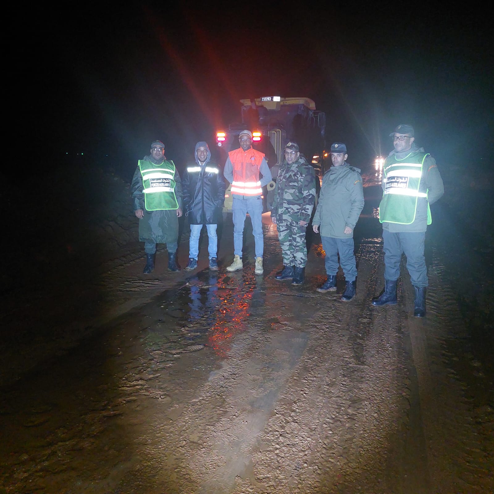 تدخل استباقي يضمن سلامة السير بالطريق الجهوية 115 بإقليم اشتوكة آيت باها