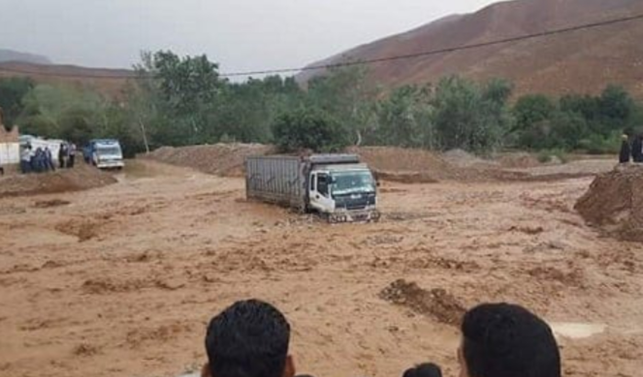 نشرة إنذارية. أمطار قوية وتساقطات ثلجية ورياح عاصفية قوية بهذه المدن